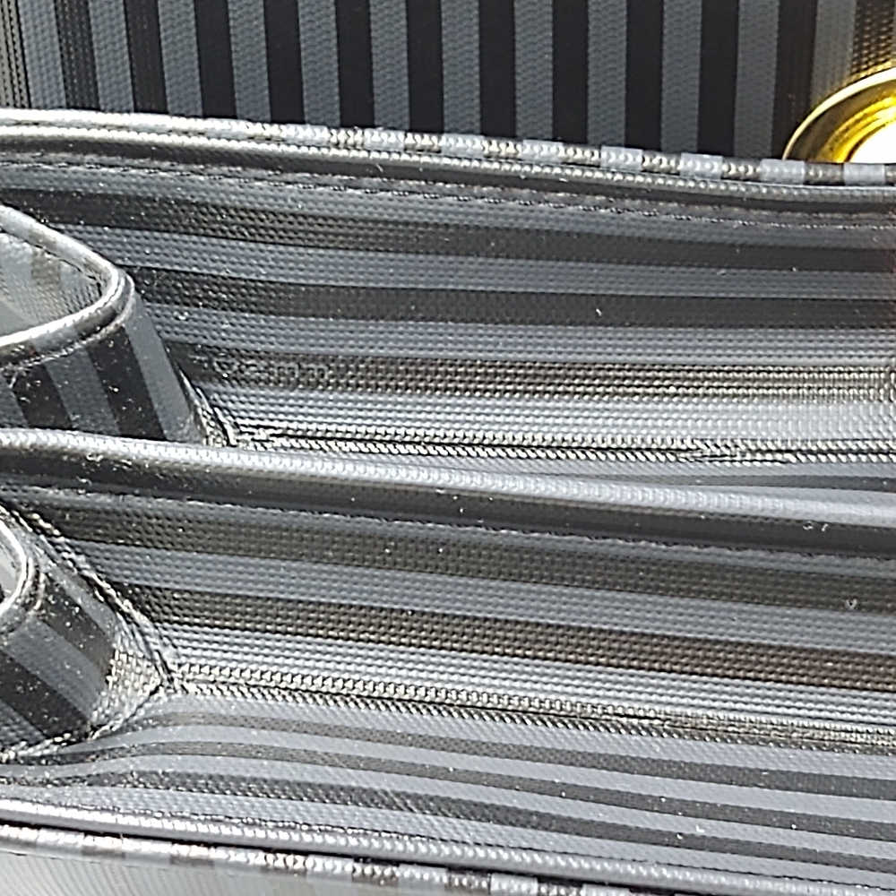 Vintage Fendi Black Shoulder Bag - Picture 6 of 8